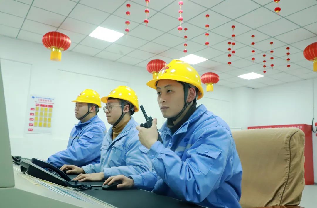 新春走一線：千余名美豐人堅守在崗保春肥